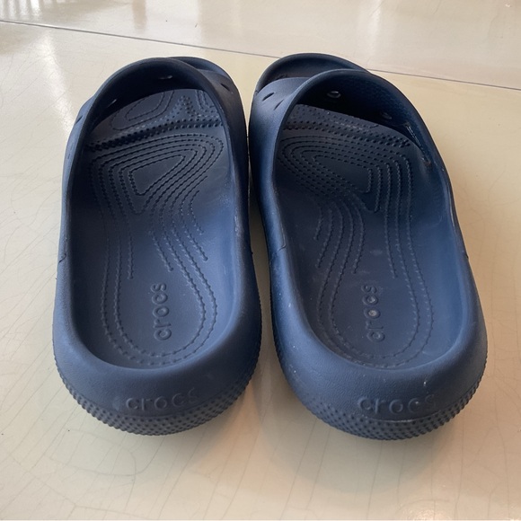 CROCS Shoes - Picture 5 of 6